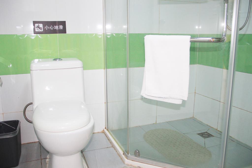 7Days Inn Premium Guangzhou Tianhe West Tiyu Road Subway Station Екстериор снимка