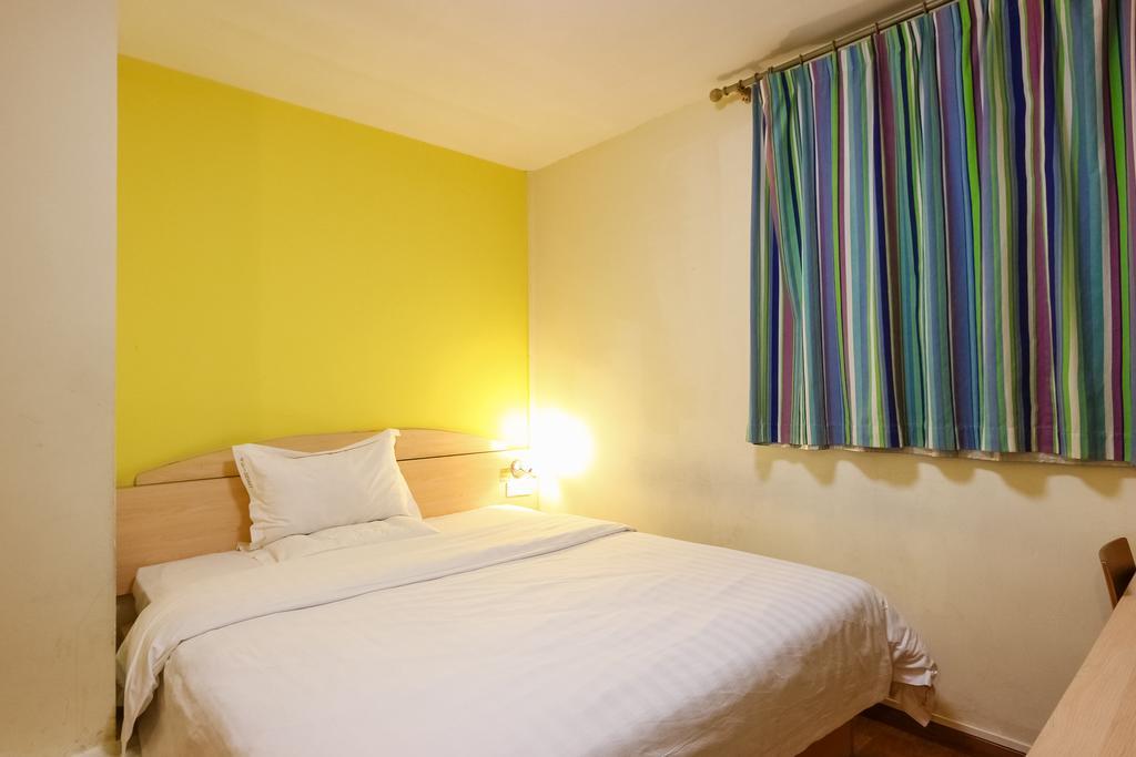7Days Inn Premium Guangzhou Tianhe West Tiyu Road Subway Station Екстериор снимка