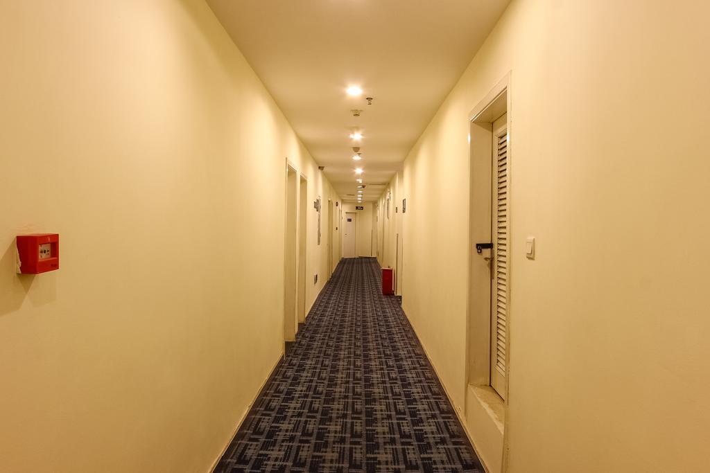 7Days Inn Premium Guangzhou Tianhe West Tiyu Road Subway Station Екстериор снимка
